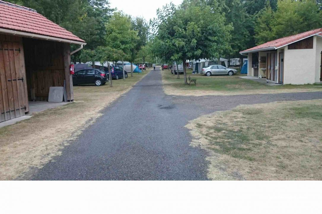 Camping  "Les bruyères" — foto