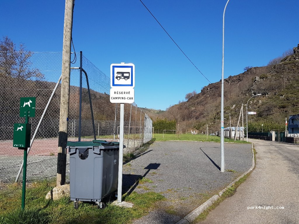 (48190) Bagnols-les-Bains - Avenue de la Gare — foto