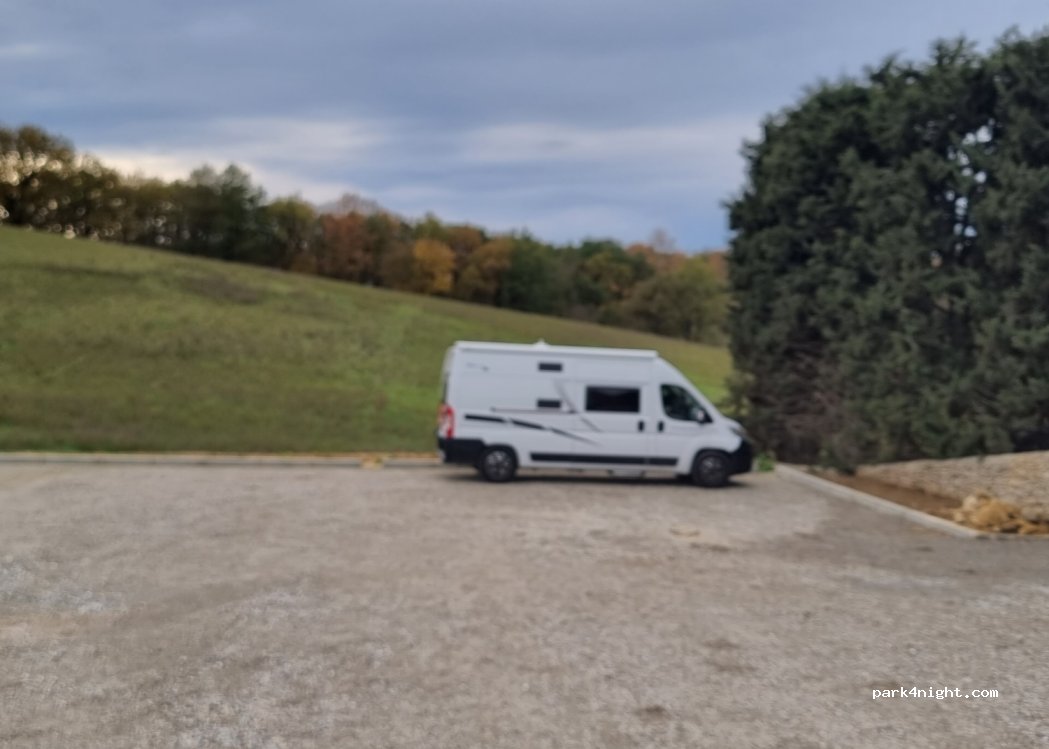 (11420) Pech-Luna - Rue de la Fontaine — foto