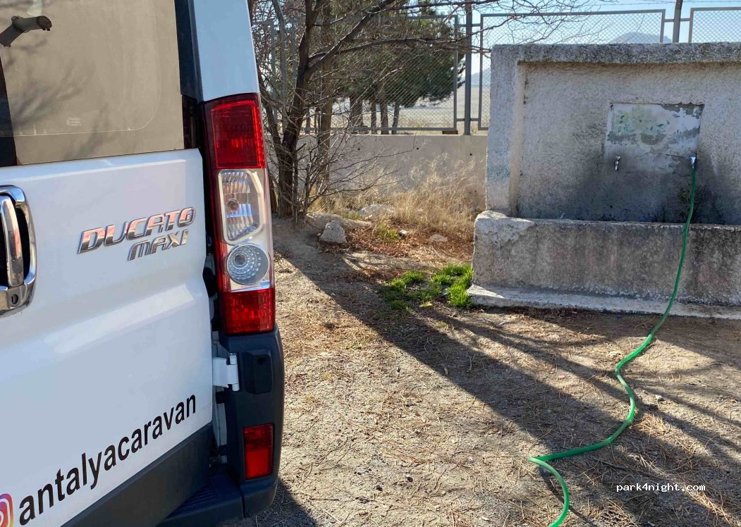 (50210) Uçhisar - unnamed road — foto