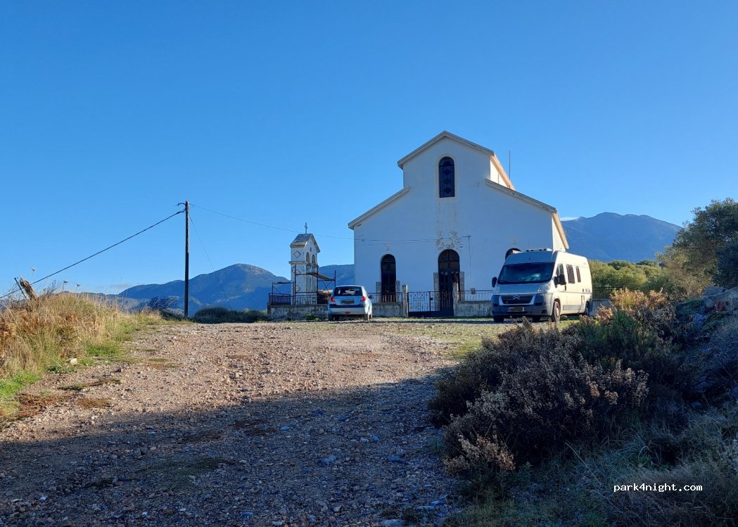 (730 09) Anatolikos Selinos - Unnamed Road — foto