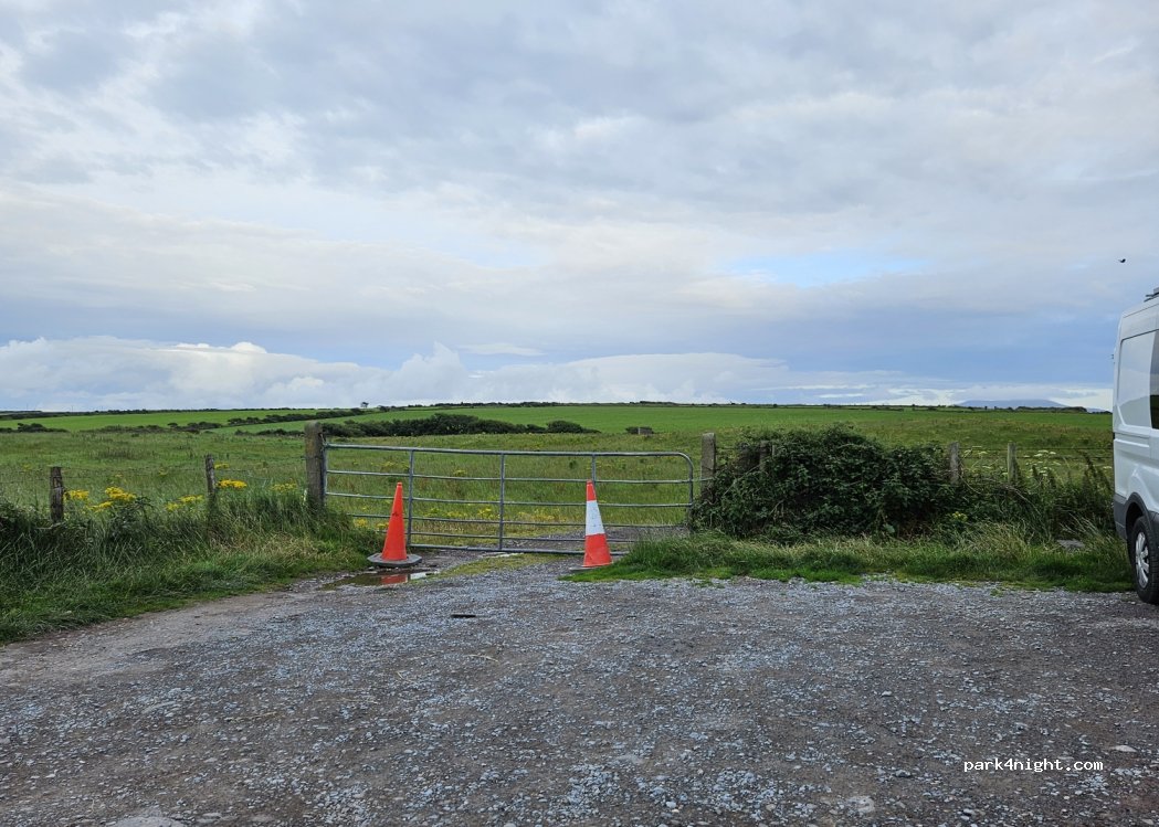 () Dingle - — foto 2