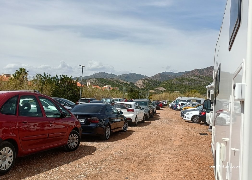 (12560) Benicàssim - 230 Plaça Poligono 6 — foto 4