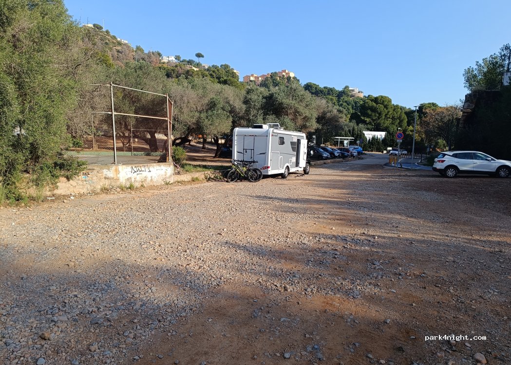 (12560) Benicàssim - 230 Plaça Poligono 6 — foto 5