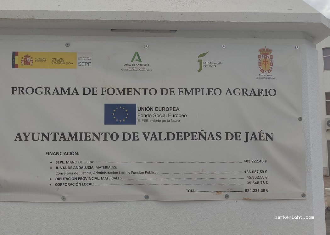 (23150) Valdepeñas de Jaén - 9 Avenida de Granada — foto 4