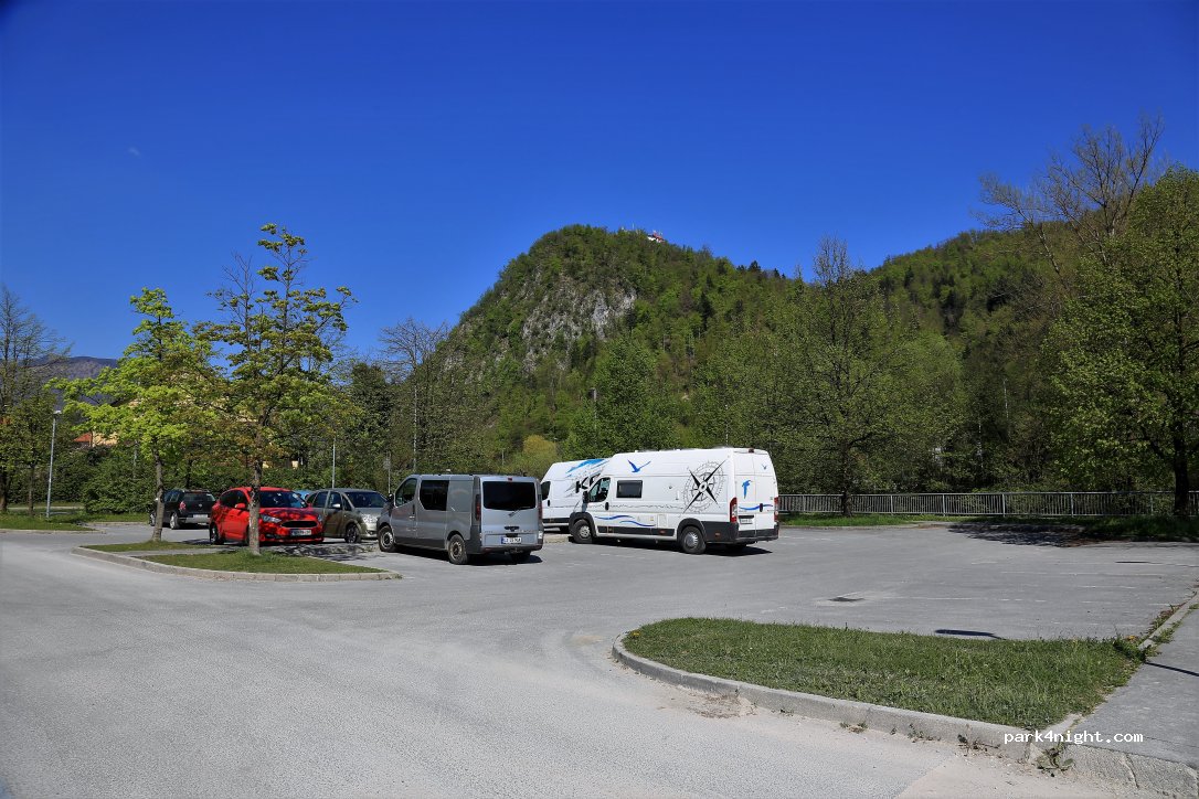 (1241) Kamnik - 2 Šolska ulica — foto 3
