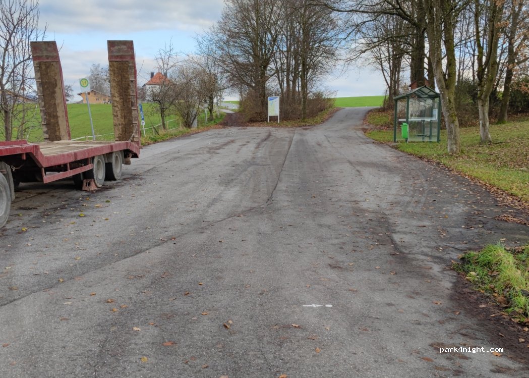 (83083) Riedering - Unnamed Road — foto