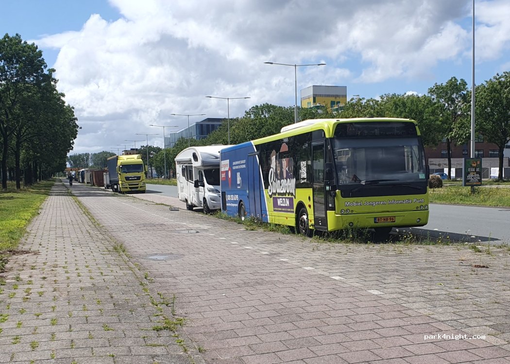 (1115 RD) Duivendrecht - 27 Van der Madeweg — foto