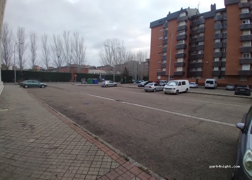 (47009) Valladolid - 7 Calle Trilla — foto 2