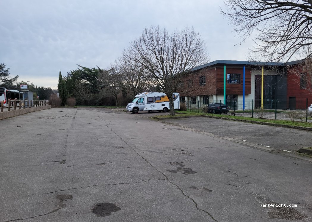 (69110) Sainte-Foy-lès-Lyon - Chem.du Plan du Loup — foto 2