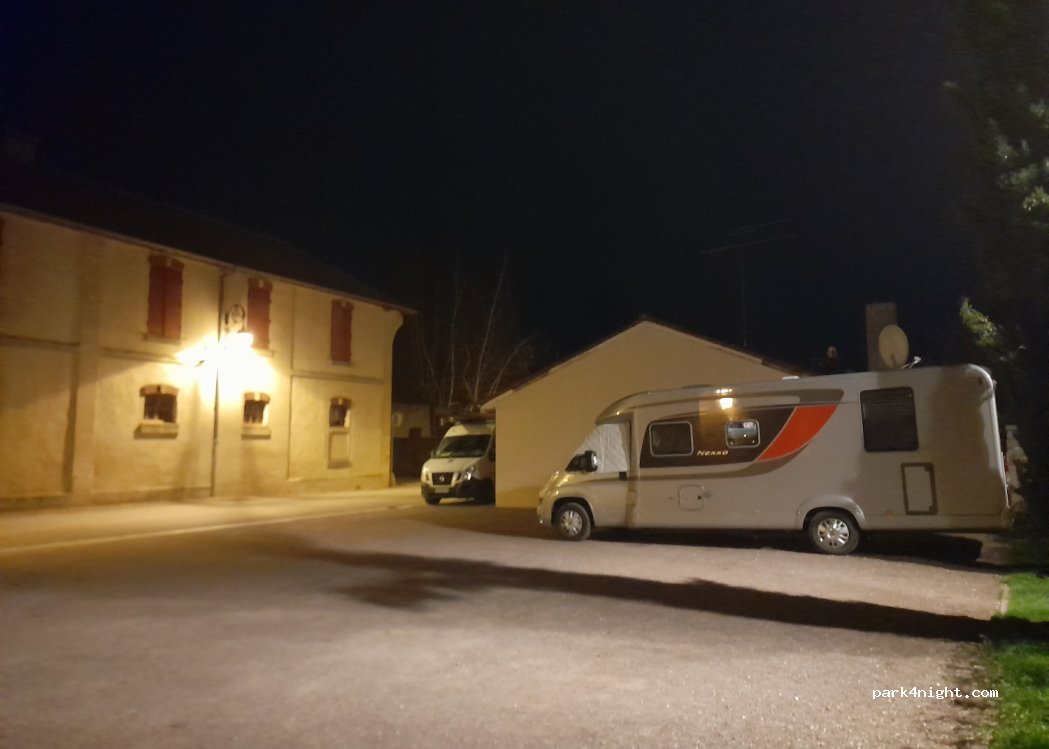 (52220) La Porte-du-Der - 1 Rue Saint-Berchaire — foto