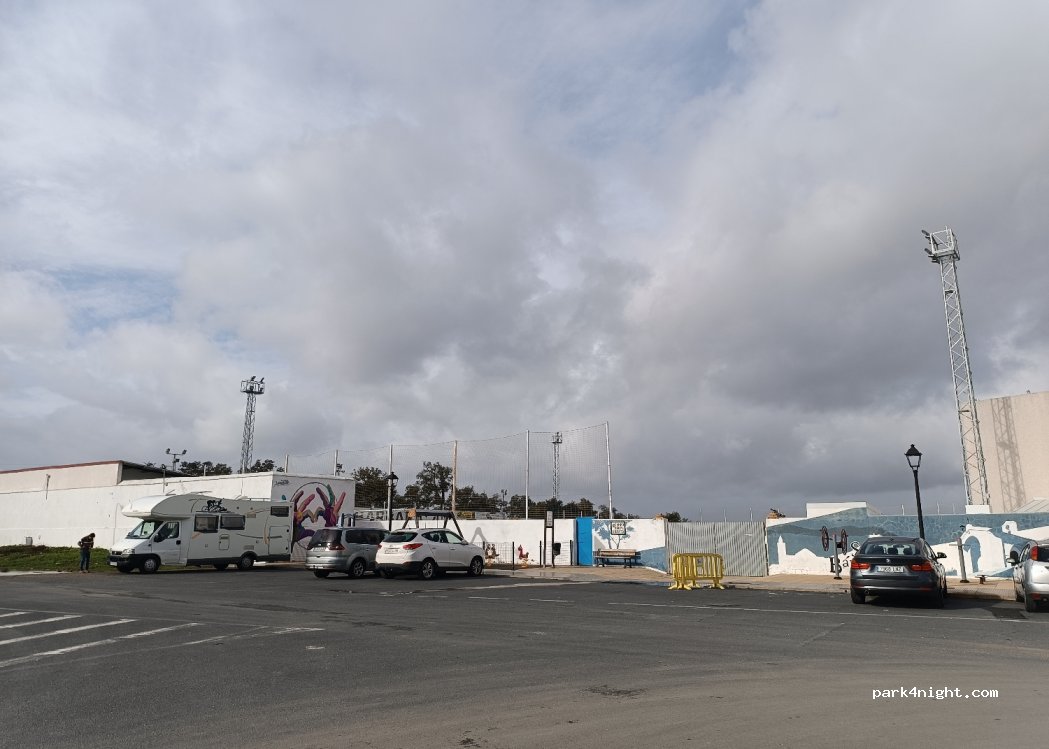 (21570) Santa Bárbara de Casa - 24 Avenida de Portugal — foto 2