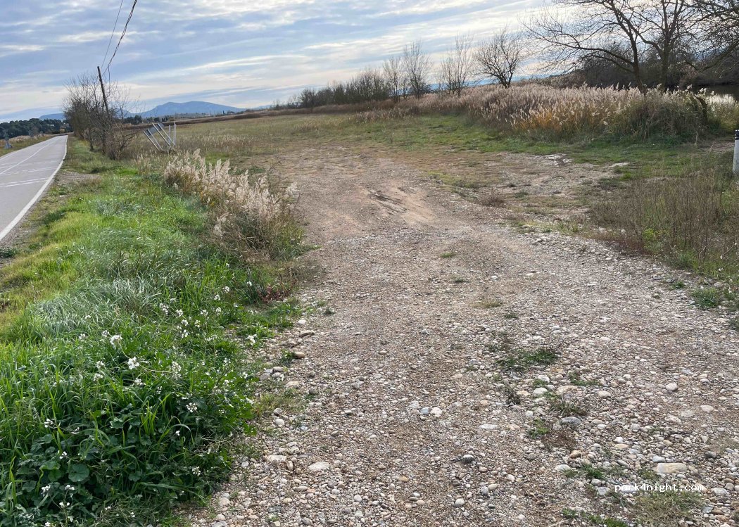 (17130) Cinc Claus - Carretera Sant Martí d'Empúries — foto 4