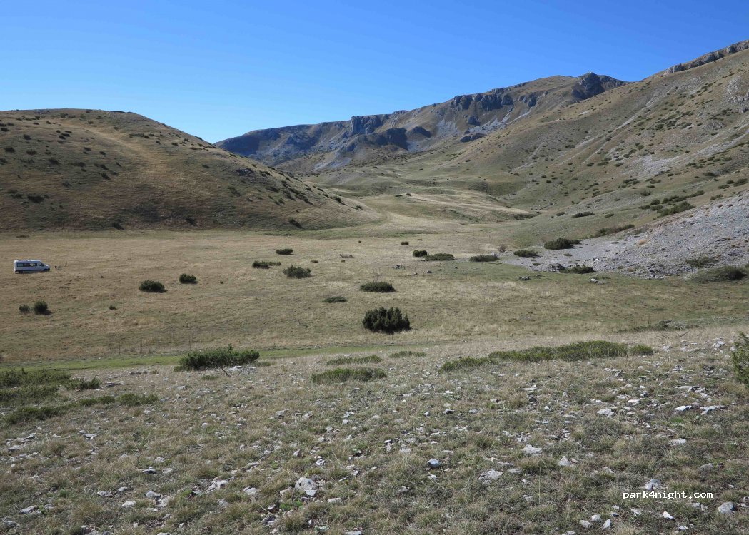 (1254) Mavrovo - Unnamed Road — foto