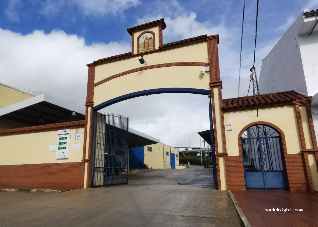 (41670) Pruna - 10 Avenida de los Emigrantes — foto