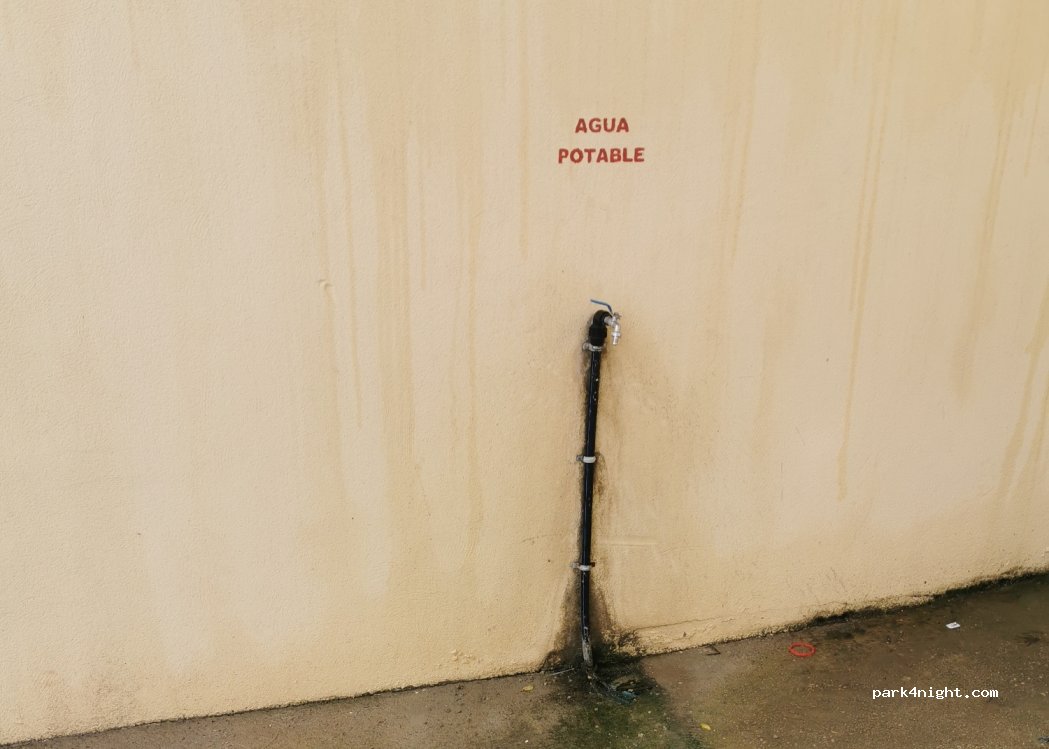 (41670) Pruna - 10 Avenida de los Emigrantes — foto 2