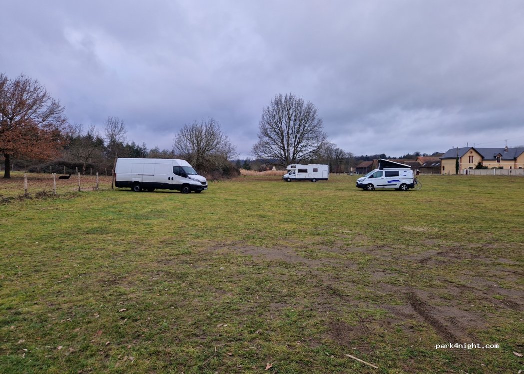 (72530) Yvré-l'Évêque - Chem des Noyers — foto 2