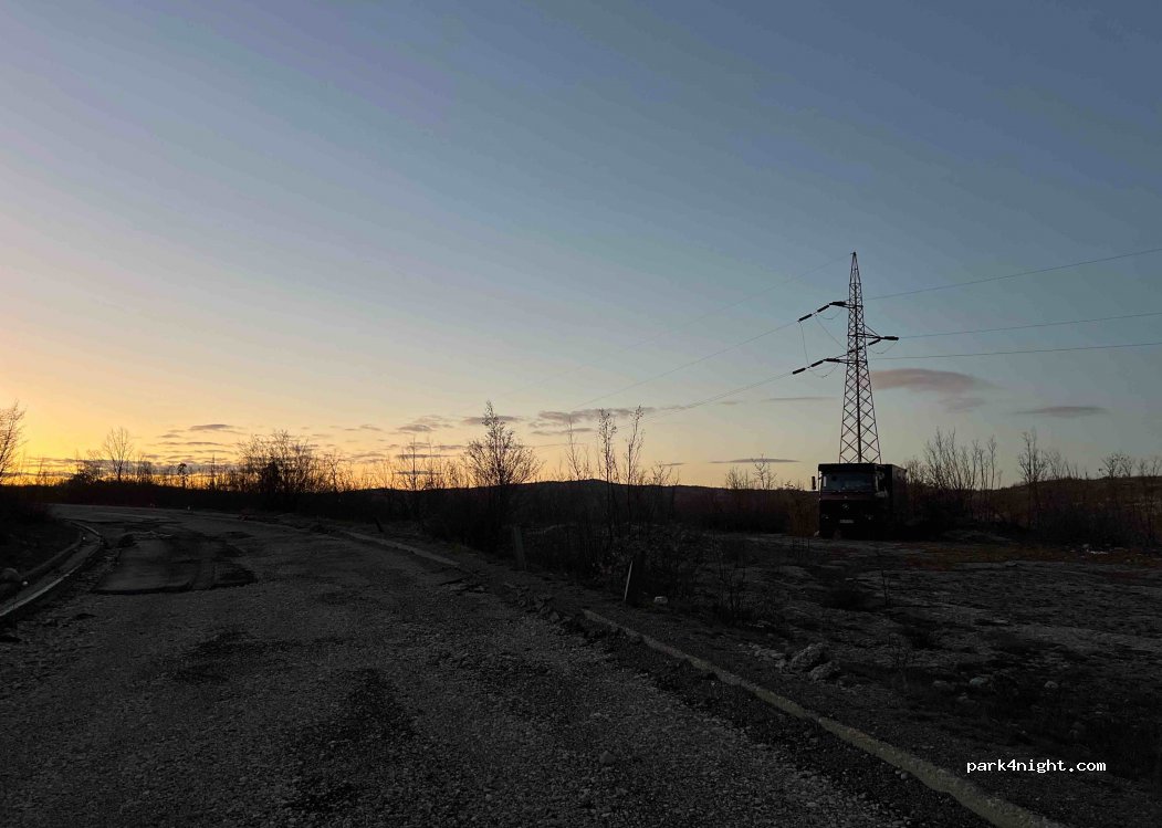 (81400) Rudine - Unnamed Road — foto