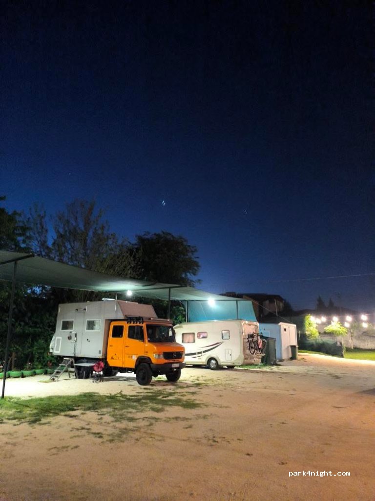 Camping Castle Berat — foto 2