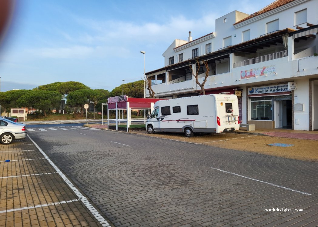 (21100) Punta Umbría - 46 Avenida Bulevar del Agua — foto 2