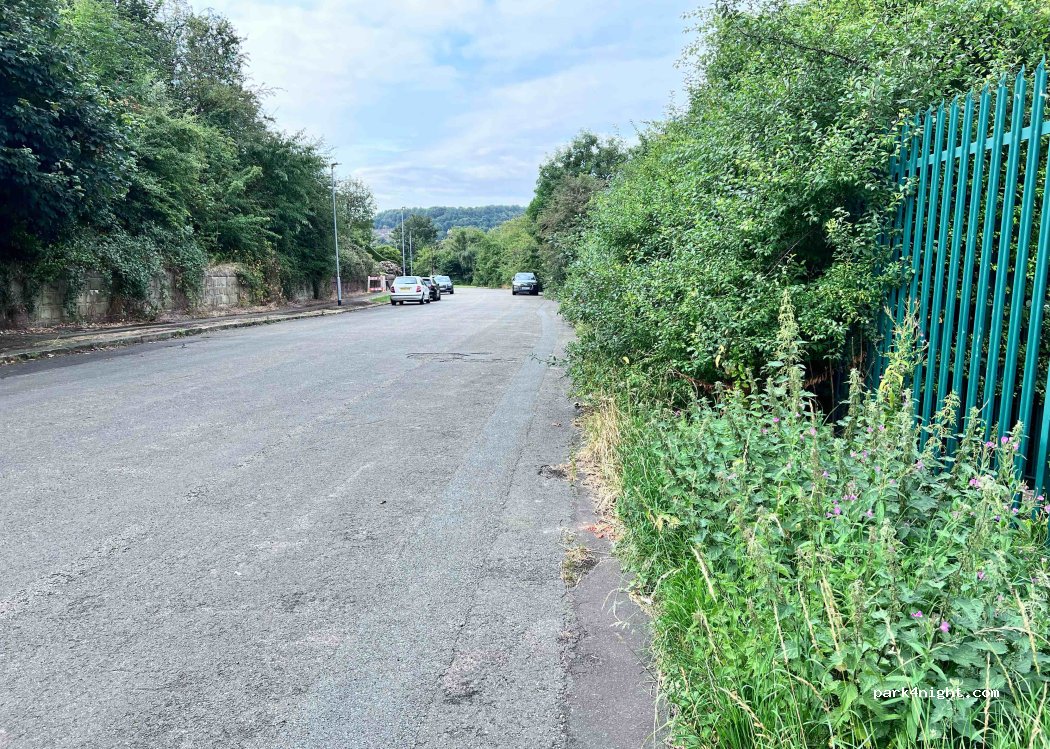 (S61 2DJ) Rotherham - 42 Droppingwell Road — foto 2