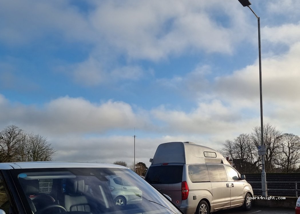 (MK16 8HH) Newport Pagnell - 39 Saint John's Terrace — foto