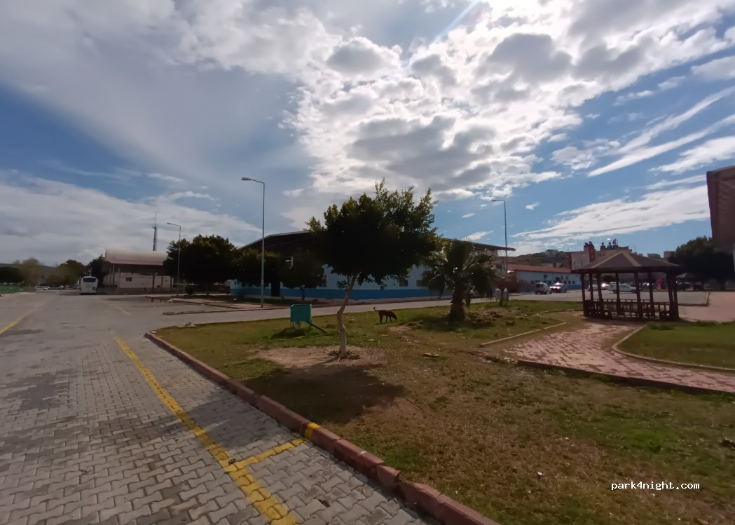 (33940) Silifke - Alparslan Türkeş Bulvarı — foto 3