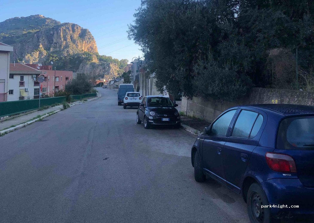 (90015) Cefalù - 6 Via Avvocato Vincenzo Cirincione — foto