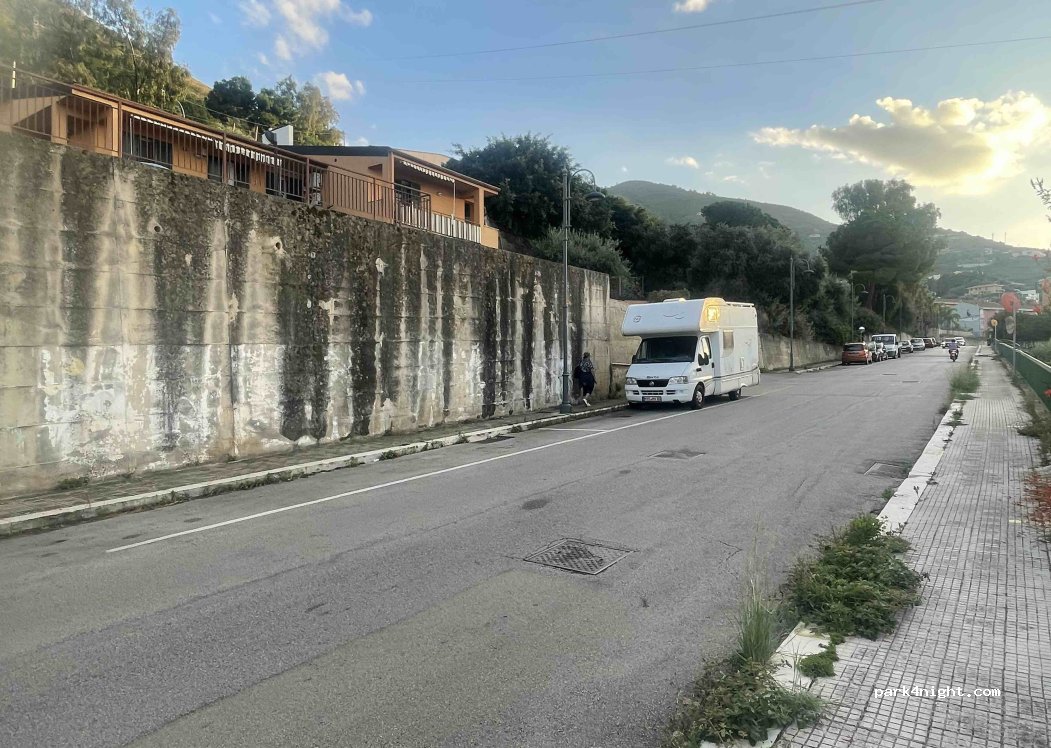 (90015) Cefalù - 6 Via Avvocato Vincenzo Cirincione — foto 3
