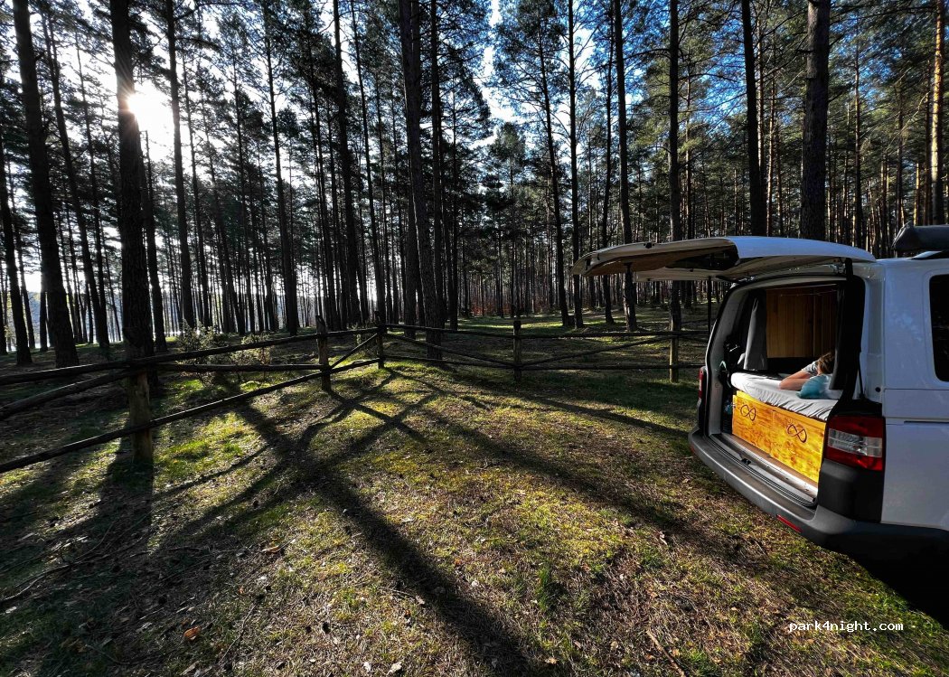 (12-122) Warchały - 26 Jeziorna — foto 2