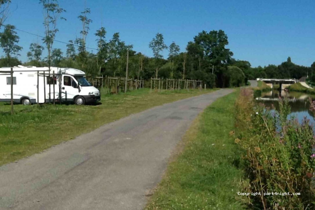 (44810) Héric - D39 — foto