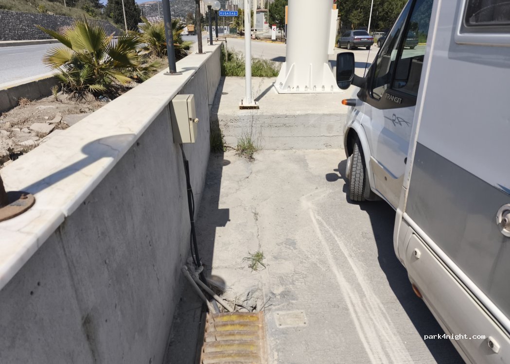 (09400) Kuşadası - D515 — foto 3