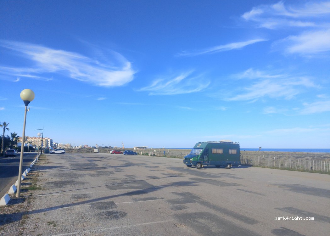 (66420) Le Barcarès - 65 Boulevard du Golfe du Lion — foto 2