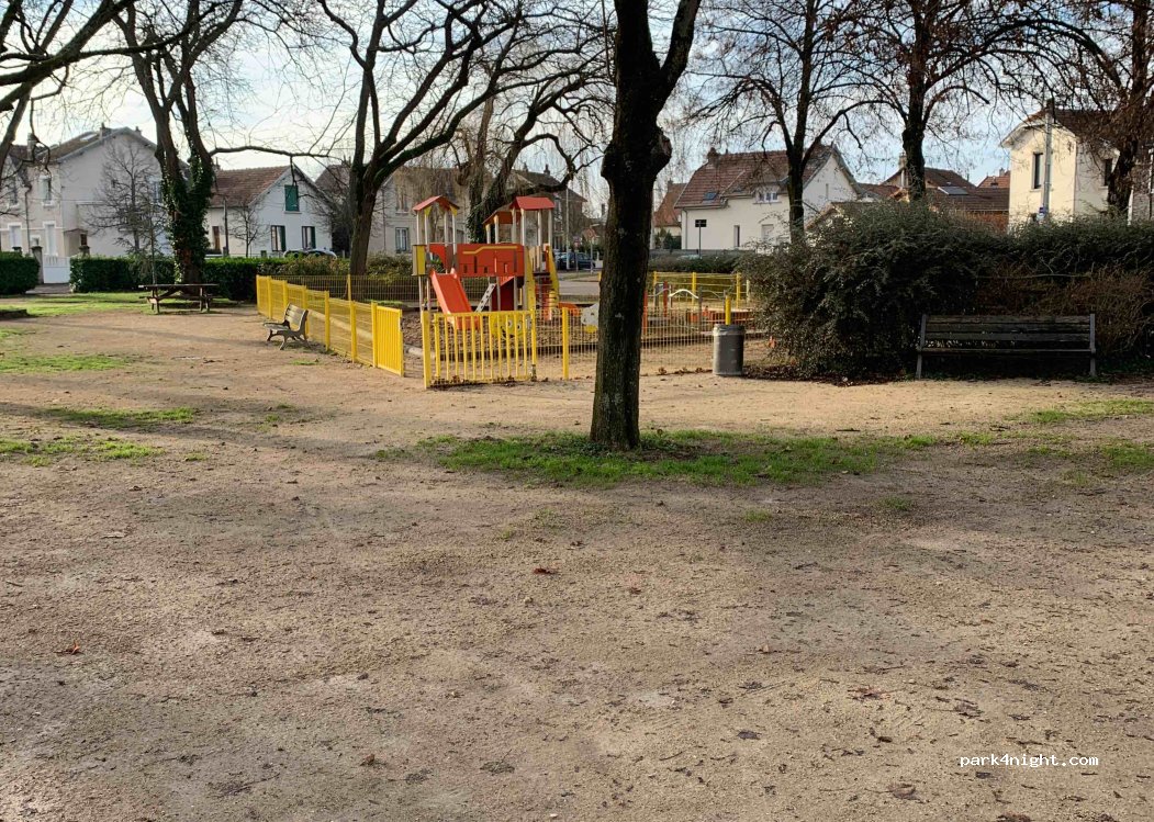 (21000) Dijon - 3 Rue Florian — foto