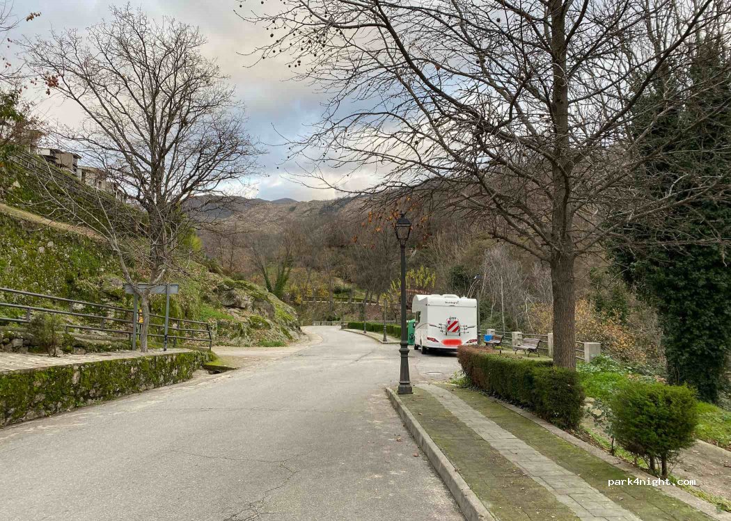 (10440) Aldeanueva de la Vera - 124 Calle la Renta — foto