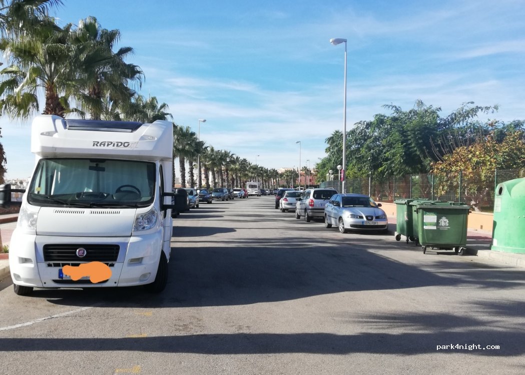(03189) Orihuela - 12B Polígono A-1 Aguamarina — foto