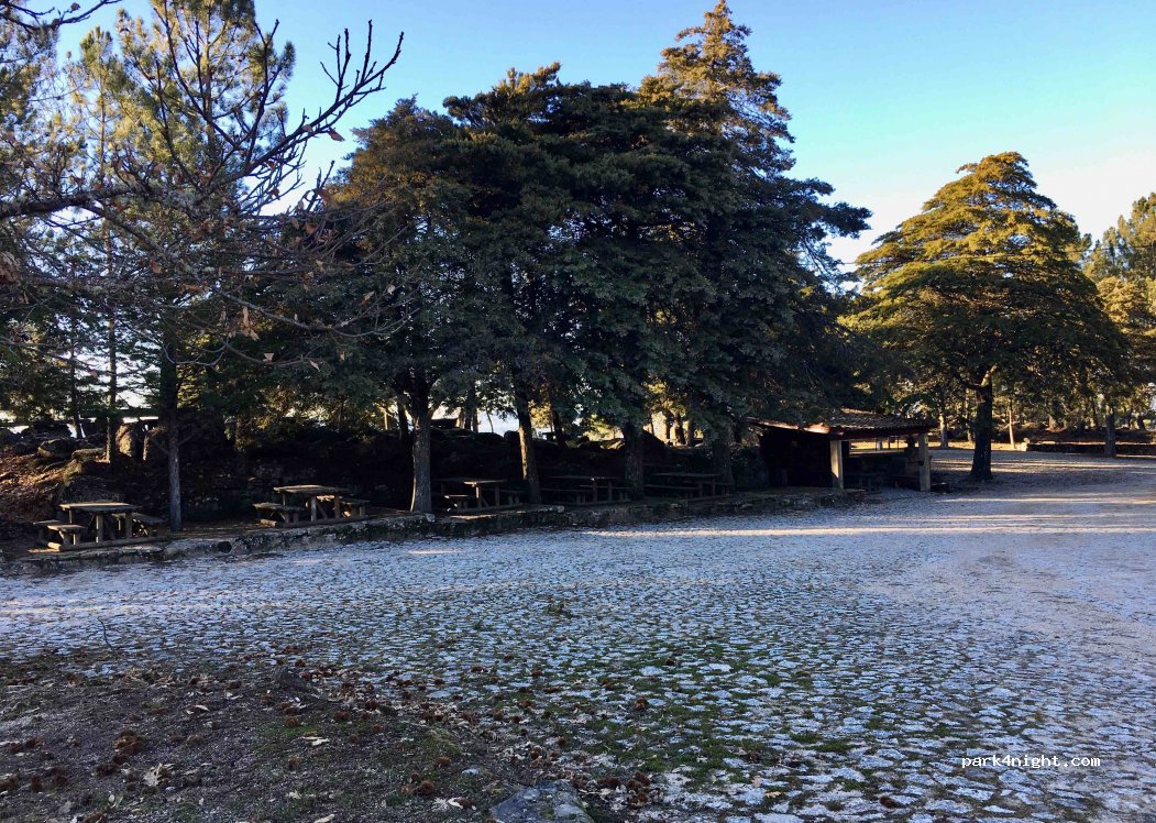 Parque de merendas de N Senhora de Ao Pé da Cruz. — foto 3
