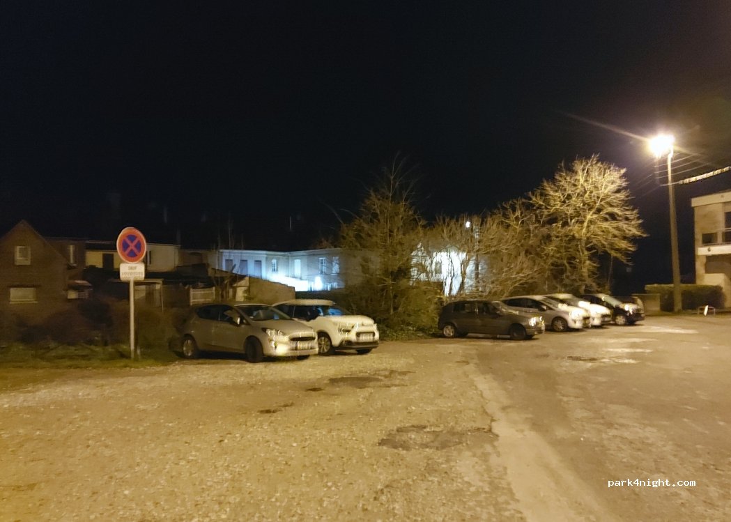 (80100) Abbeville - 8 Quai du Pont Neuf — foto 2