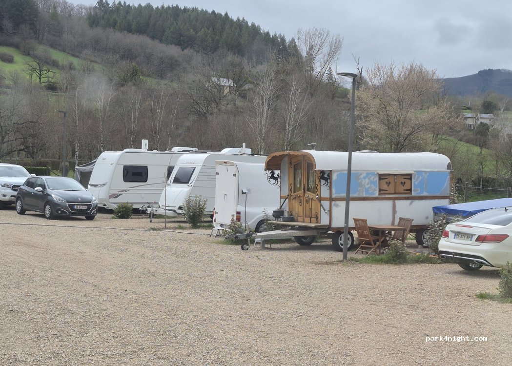 (12130) Sainte-Eulalie-d'Olt - La Grave — foto 5
