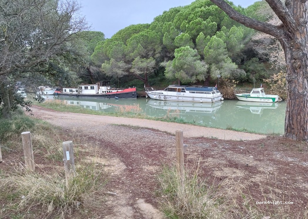 (11590) Sallèles-d'Aude - Zone Industrielle de Truilhas — foto 2