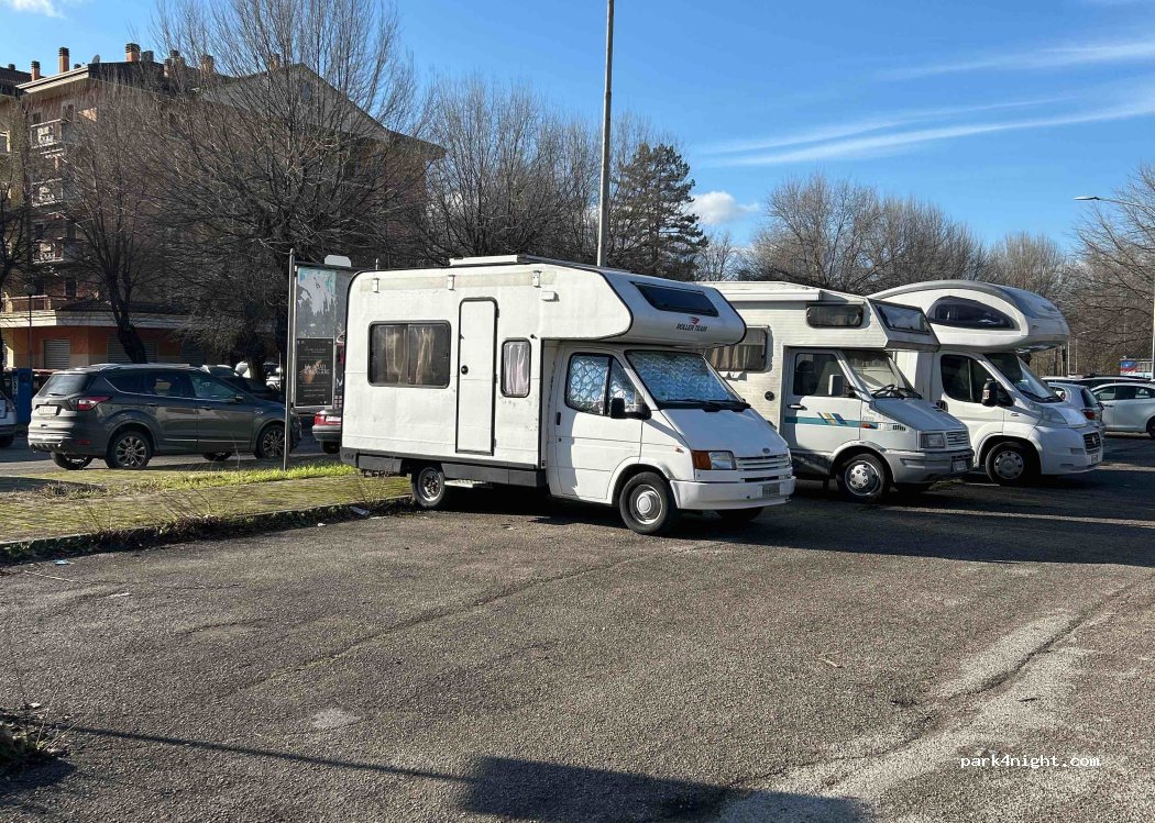 (67039) Sulmona - 117b Viale Stazione Centrale — foto