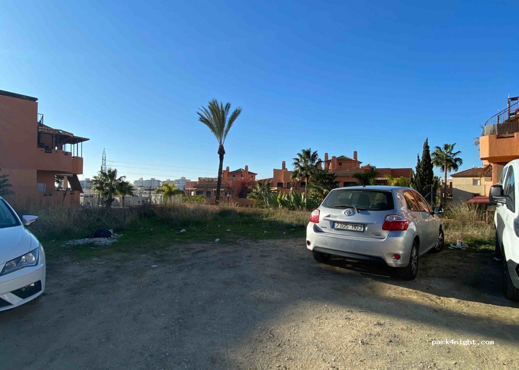 (29740) Torre del Mar - 1E Urbanizacion el Tomillar — foto 2