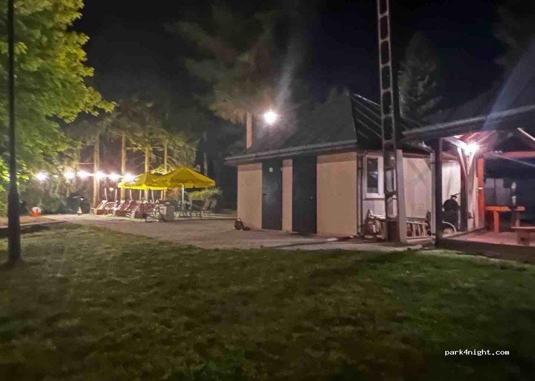 Pod Skamieniałym Miastem — foto