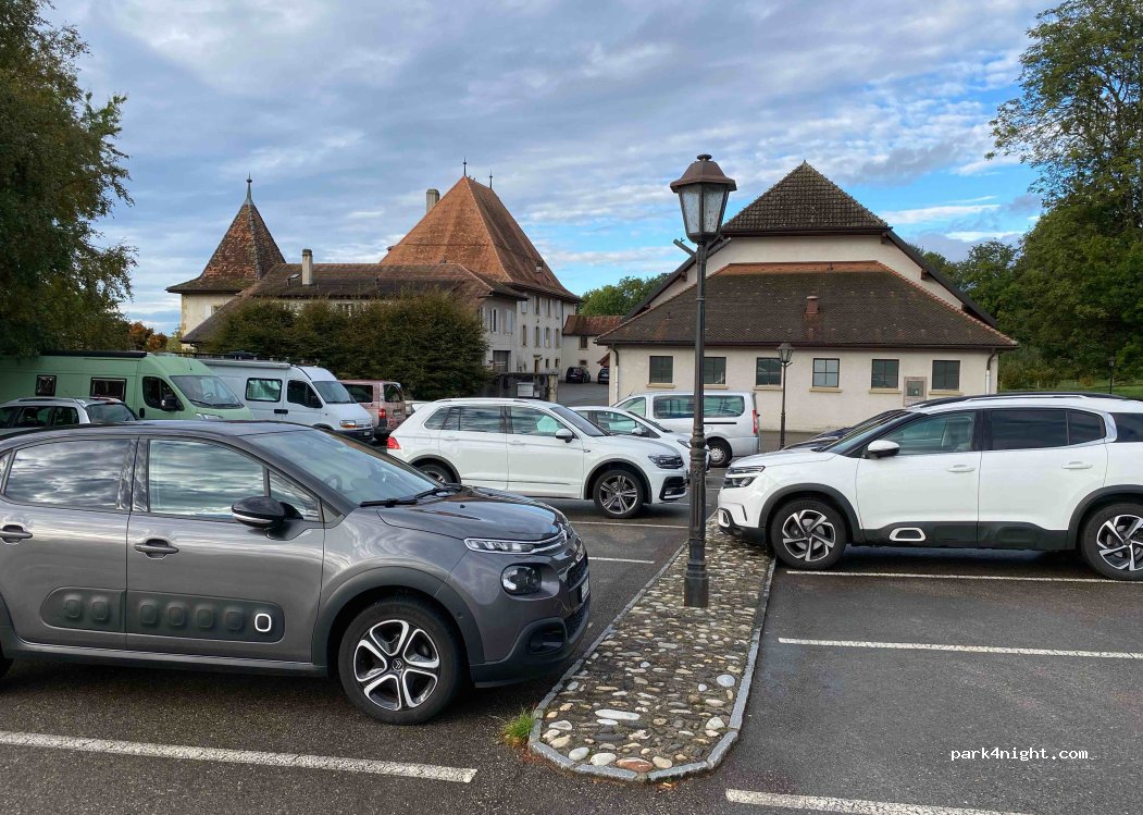 (1427) Bonvillars - 2 Route de la Cour — foto