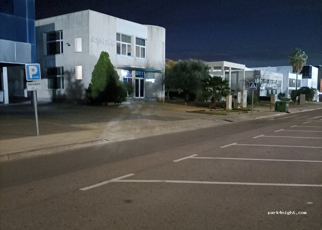 (46980) Paterna - 26 Carrer de Leonardo da Vinci — foto
