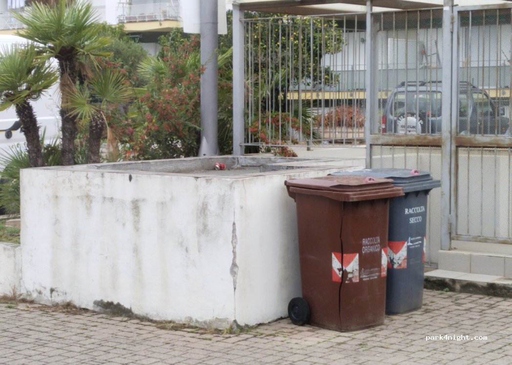 (18012) Bordighera - 64 Via Roseto — foto 3