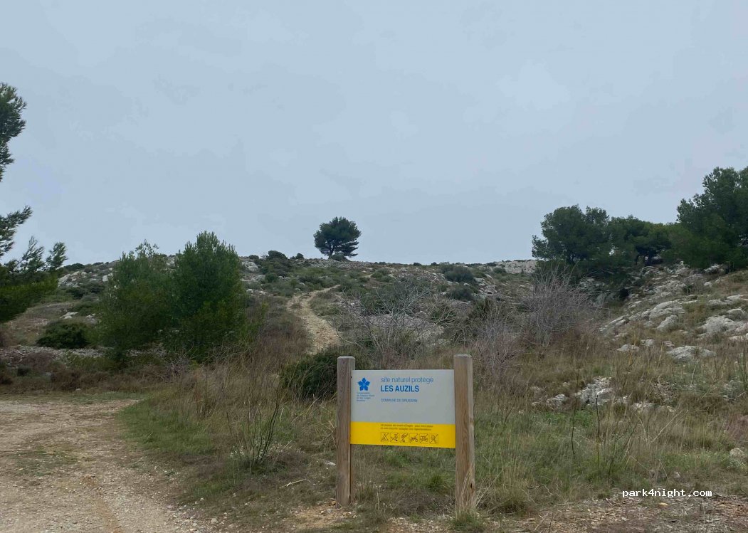 (11430) Gruissan - Unnamed Road — foto