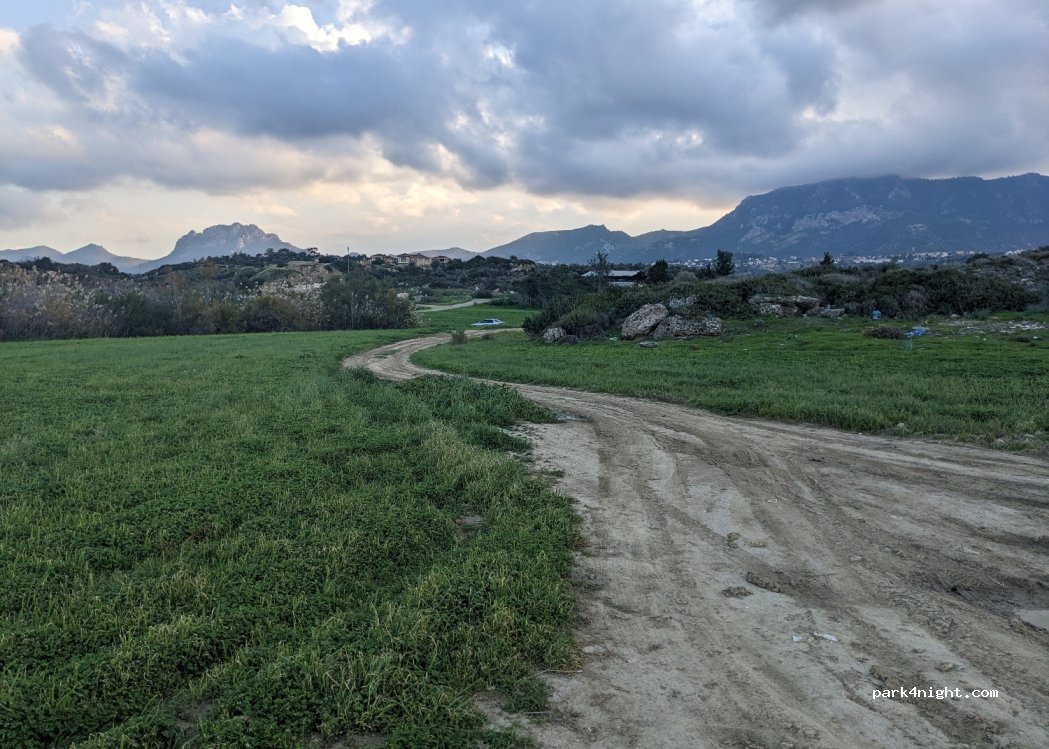 (99370) Çatalköy - Unnamed road — foto 2