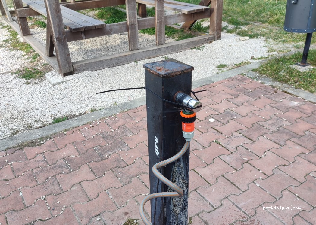 (841 07) Bratislava - 15 Na Hriadkach — foto
