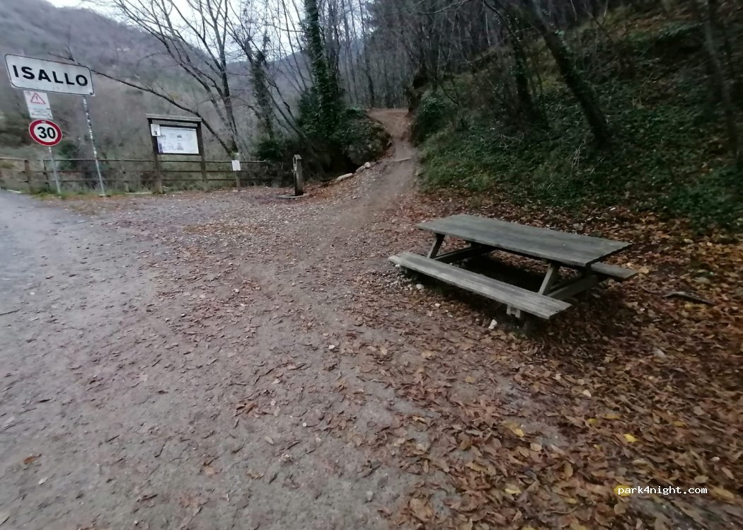 (17020) Magliolo - Unnamed Road — foto